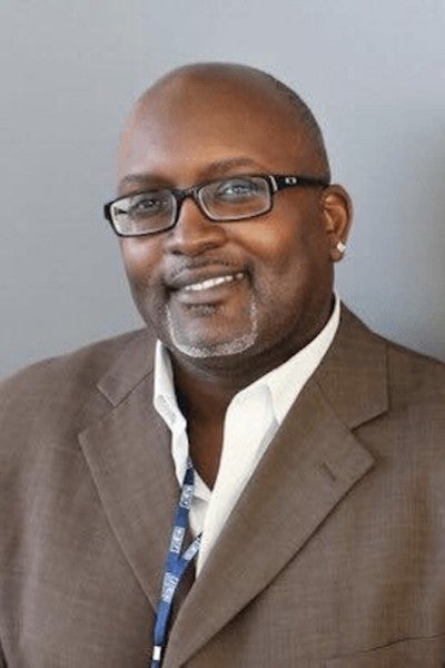 Eric Deggans headshot 400x600