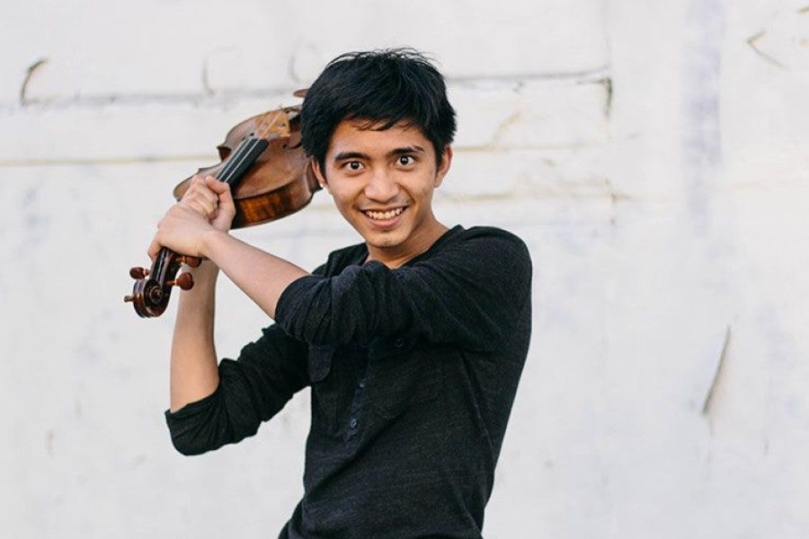 Violist Jay Julio Laureta. Photo by Hannah Criswell (IAC 11, IAA 12-14).