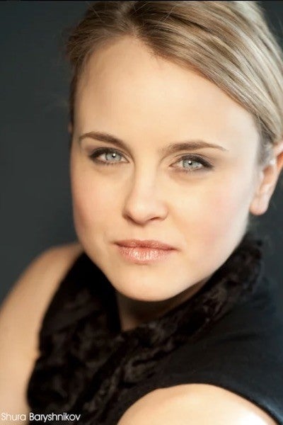 Shura Baryshnikov headshot 400x600