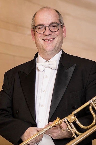 James Box headshot 400x600