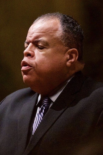 Anton Armstrong headshot 400x600