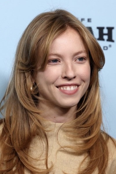 Sierra Falconer headshot 