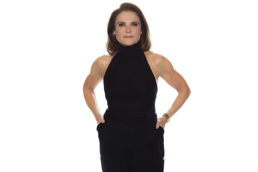 Tovah Feldshuh 900x600